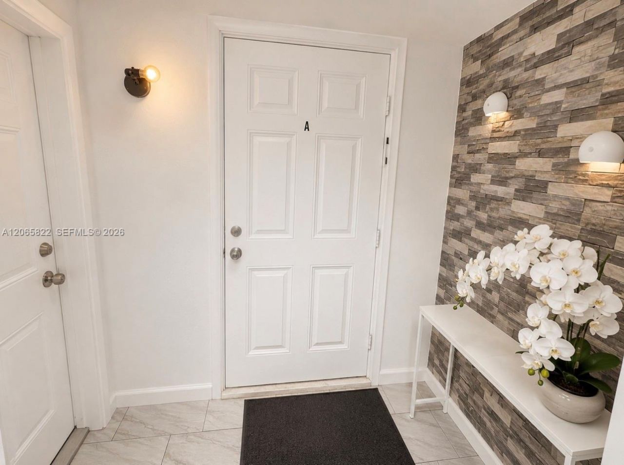 5920 NE 1st Ter , Fort Lauderdale, FL 33334 Photo