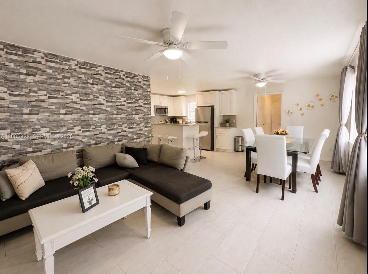 5920 NE 1st Ter , Fort Lauderdale, FL 33334 Photo
