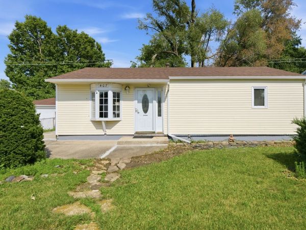 407 Laurel Avenue, Romeoville, IL 60446