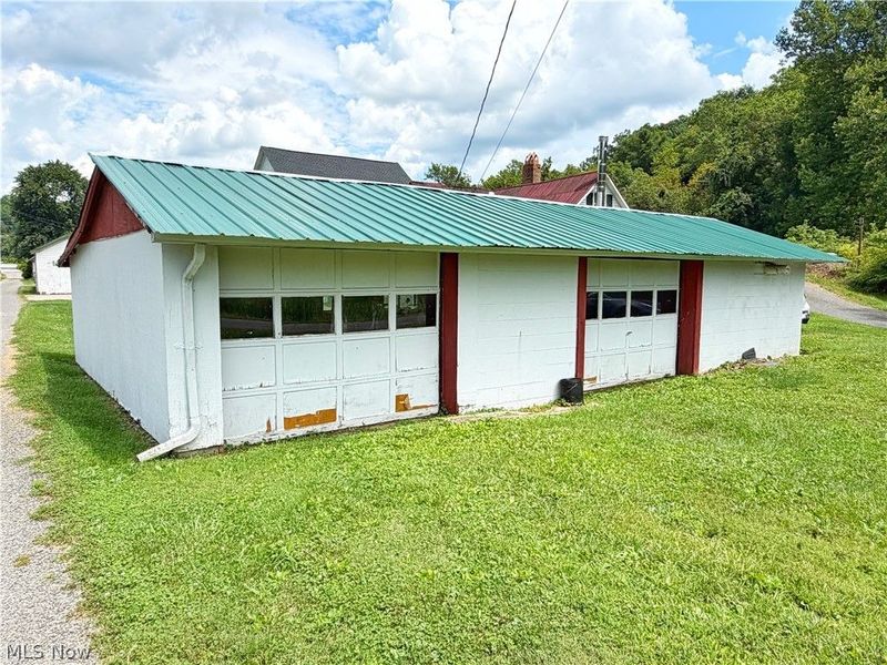 56723 Circle Drive, Jacobsburg, OH 43933 Photo 25