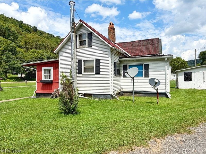 56723 Circle Drive, Jacobsburg, OH 43933 Photo 27