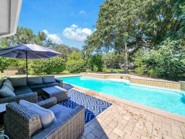 4423 Windlake Drive, Niceville, FL 32578