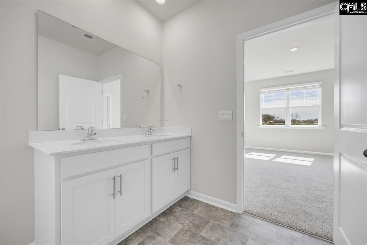 509 Leathertree Lane  Photo 20
