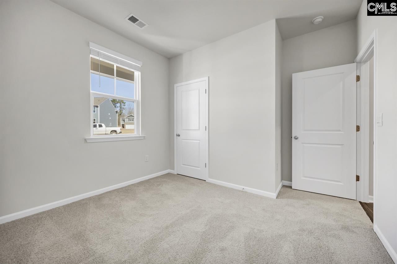 509 Leathertree Lane  Photo 32