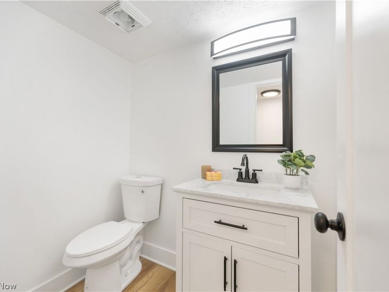 20121 Driftwood Court, Strongsville, OH 44149 Photo 29