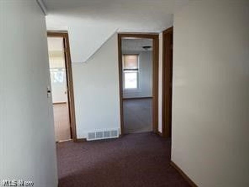 104 S Sugar Street, Saint Clairsville, OH 43950 Photo 15