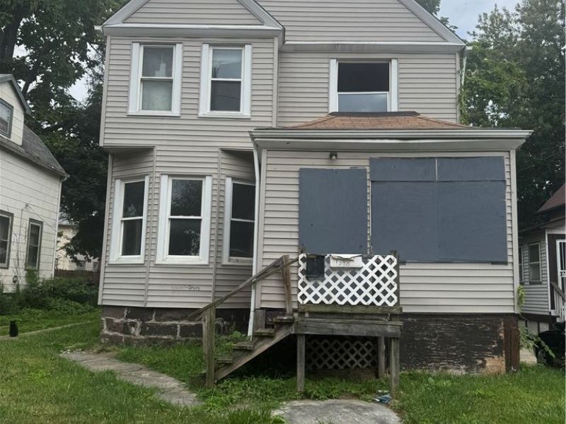 1348 W 87th Street, Cleveland, OH 44102 Photo 2
