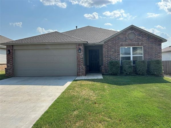 1312 Marble Terrace, Noble, OK 73068