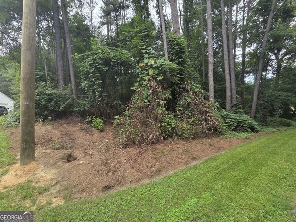 690 Northlake Circle, Oxford, GA 30054