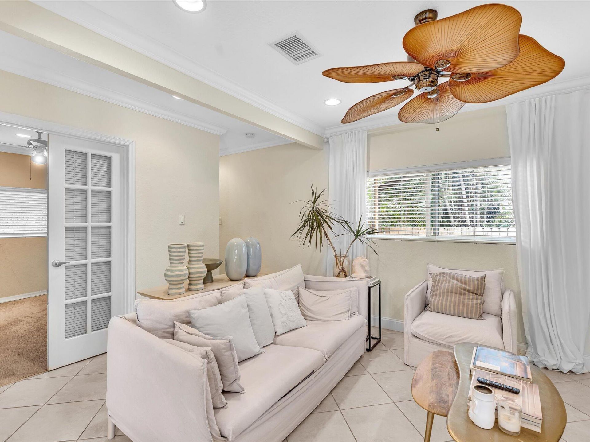 11 Forest Hills Lane, Boca Raton, FL 33431 Photo