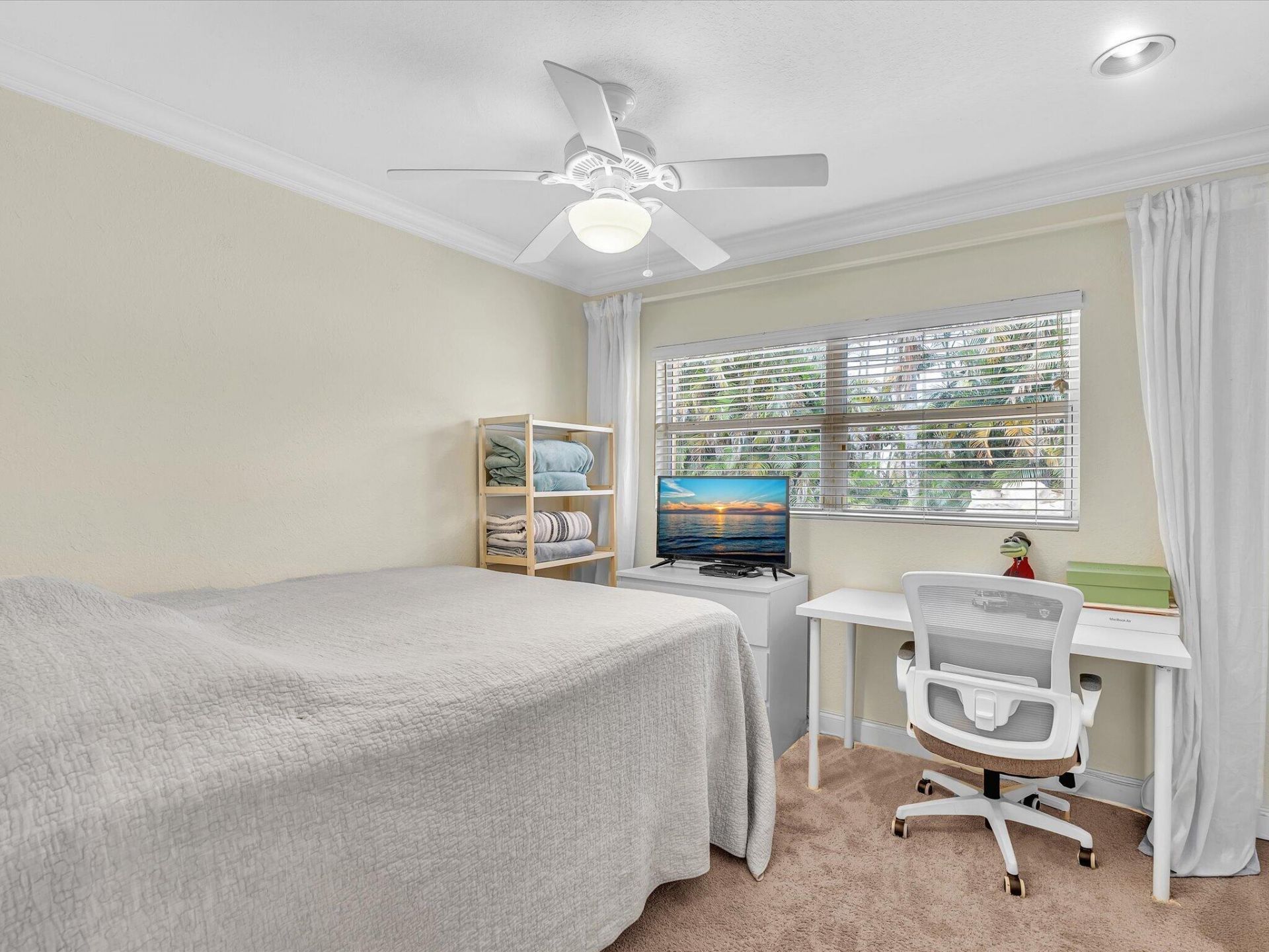 11 Forest Hills Lane, Boca Raton, FL 33431 Photo