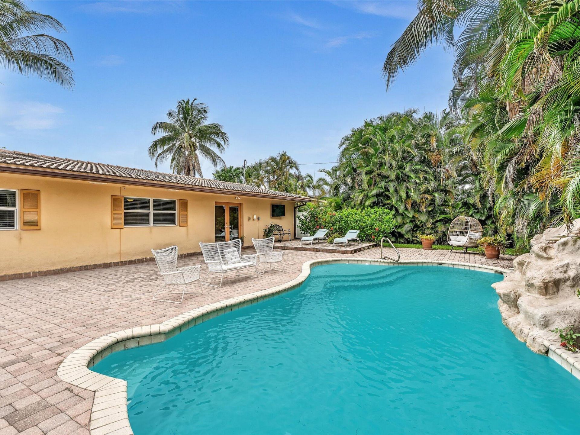 11 Forest Hills Lane, Boca Raton, FL 33431 Photo