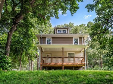 702 LINDBERG Drive, COUNCIL BLUFFS, IA 51503