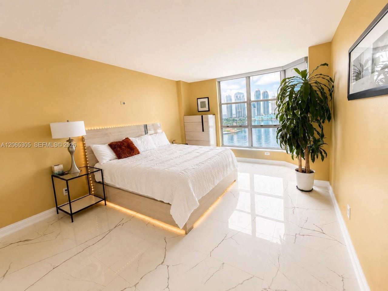 3600 Mystic Pointe Dr , Unit 1715, Aventura, FL 33180 Photo