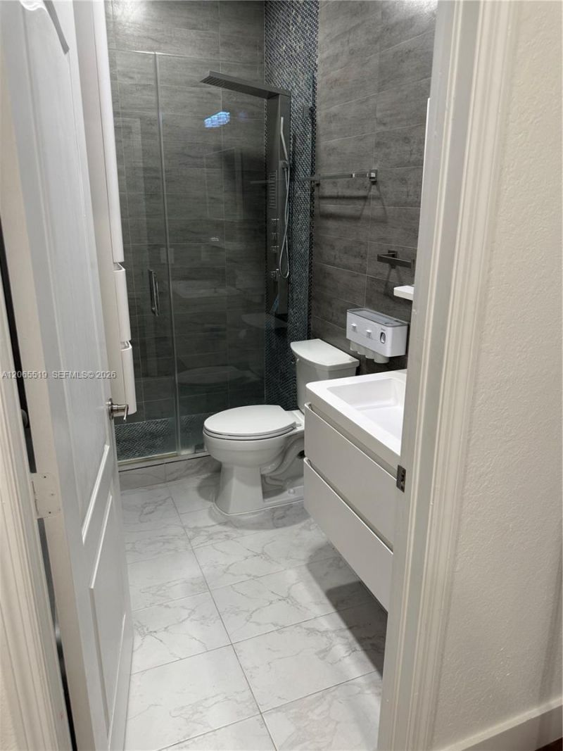 15069 SW 9th Way , Miami, FL 33194 Photo