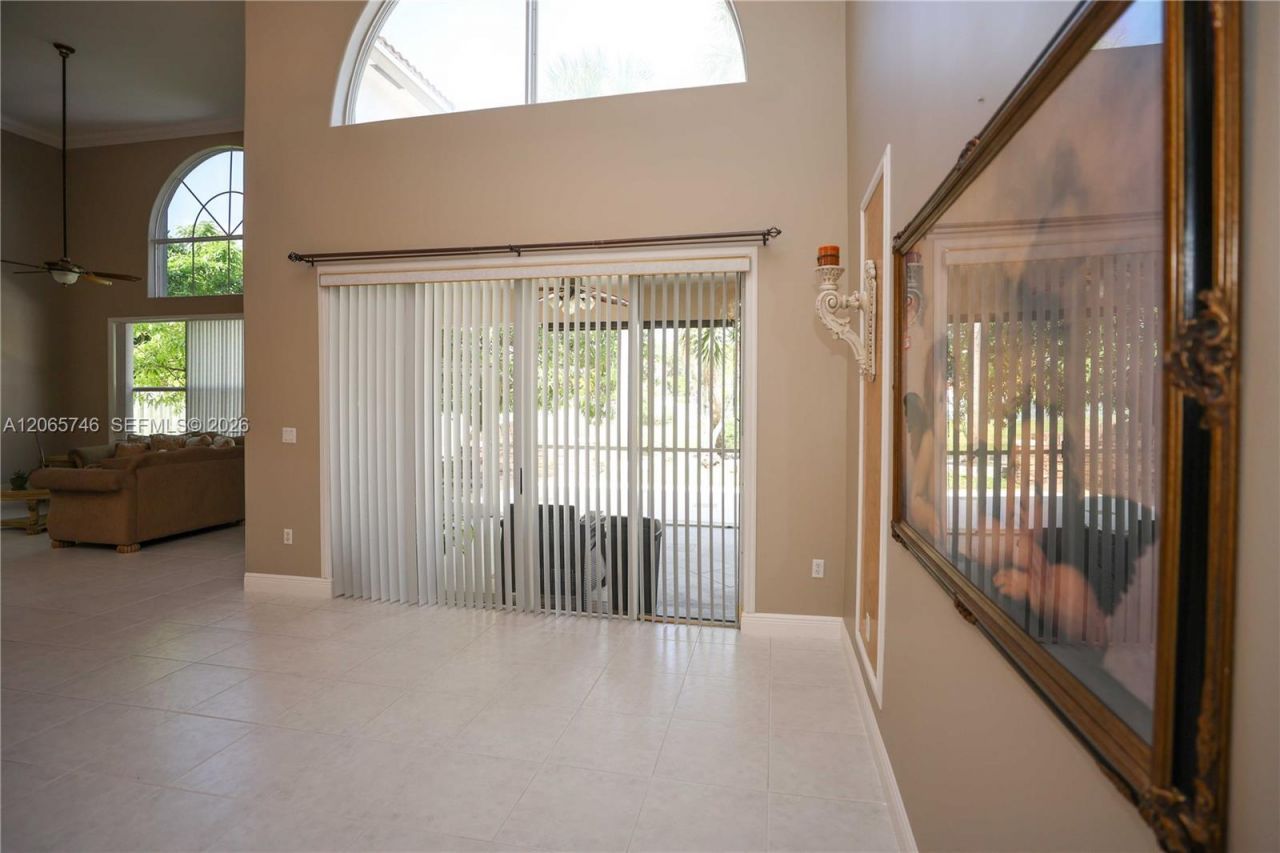 843 NW 131st Ave, Sunrise, FL 33325 Photo
