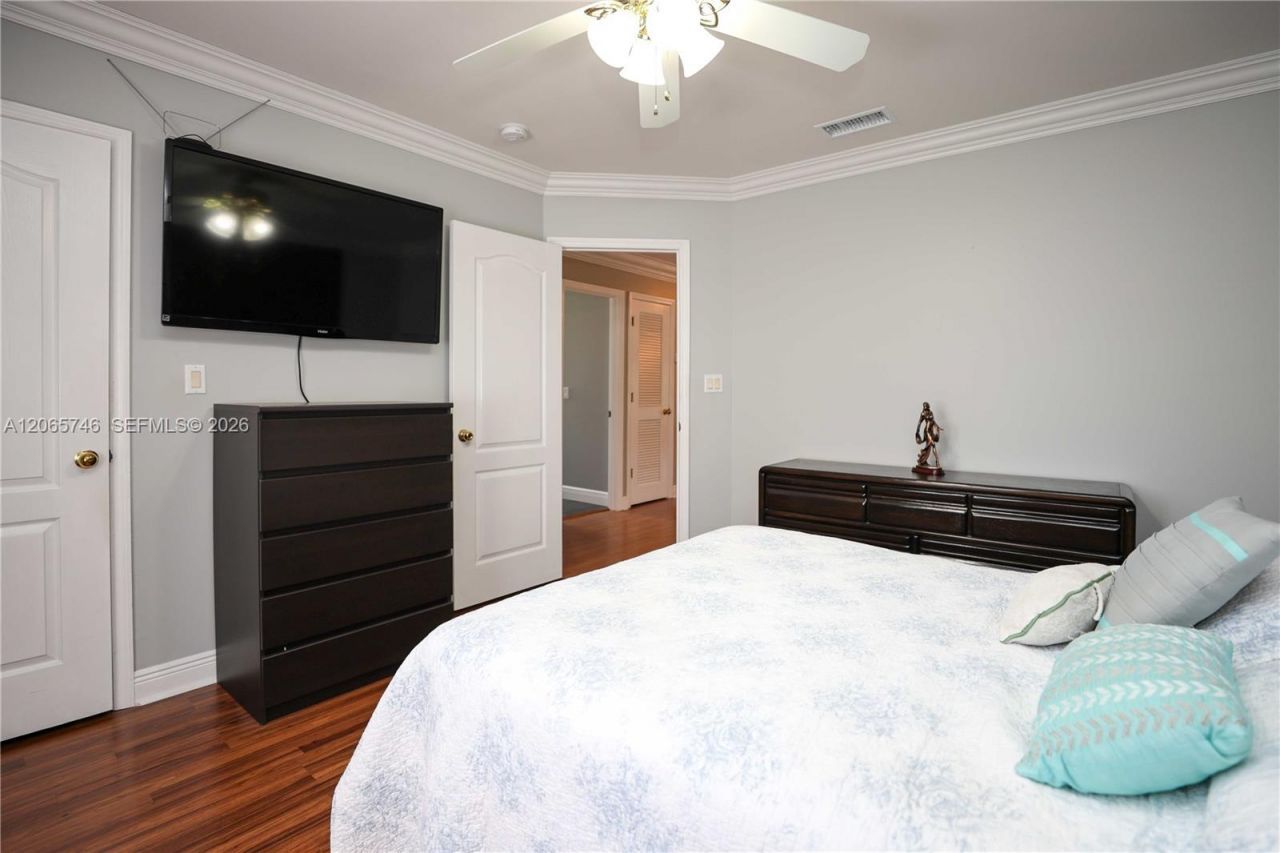 843 NW 131st Ave, Sunrise, FL 33325 Photo