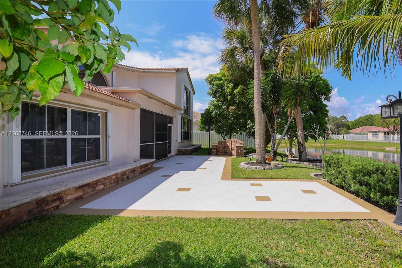 843 NW 131st Ave, Sunrise, FL 33325 Photo