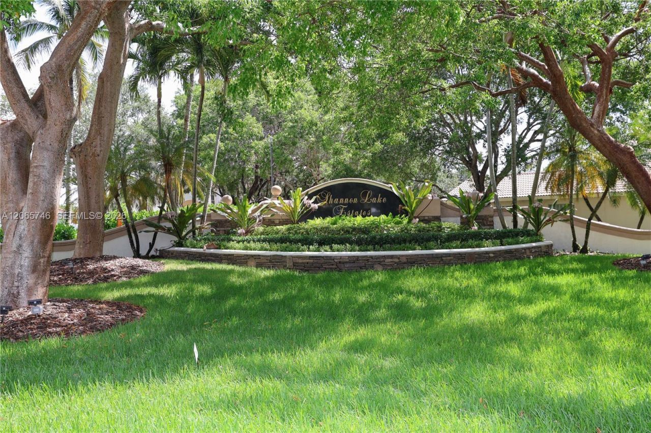 843 NW 131st Ave, Sunrise, FL 33325 Photo