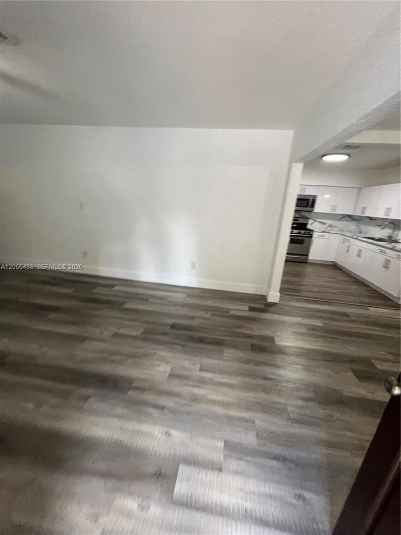 160 W 60th St, Hialeah, FL 33012 Photo