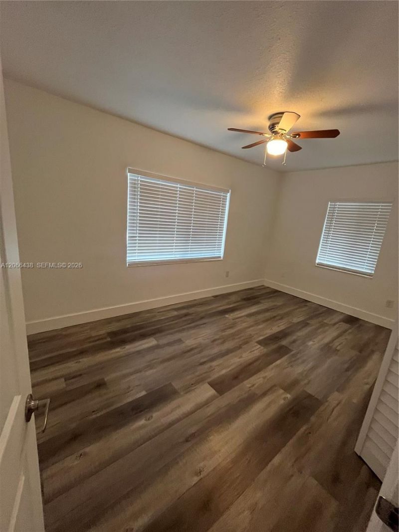 160 W 60th St, Hialeah, FL 33012 Photo