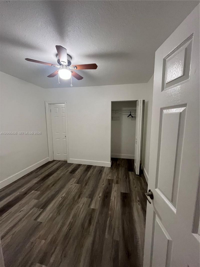 160 W 60th St, Hialeah, FL 33012 Photo