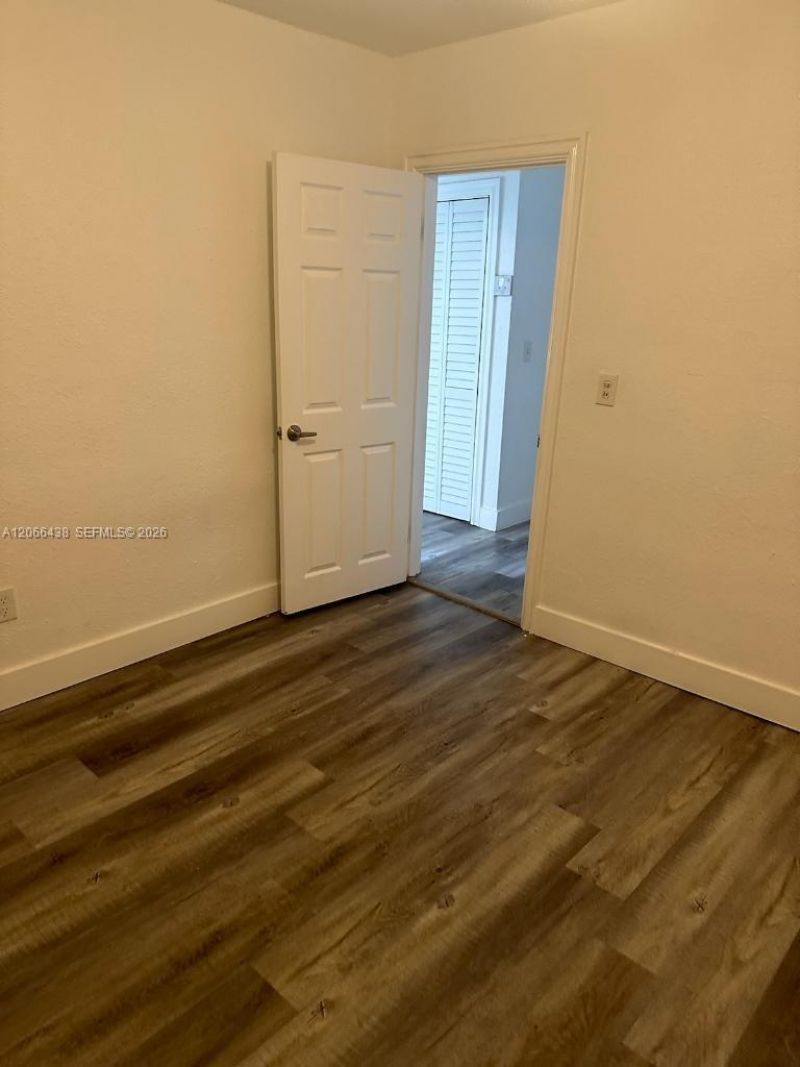 160 W 60th St, Hialeah, FL 33012 Photo