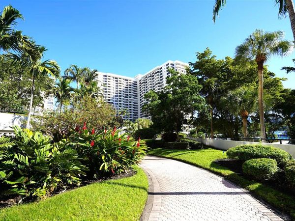 600 Three Islands Blvd , Unit 1416, Hallandale Beach, FL 33009