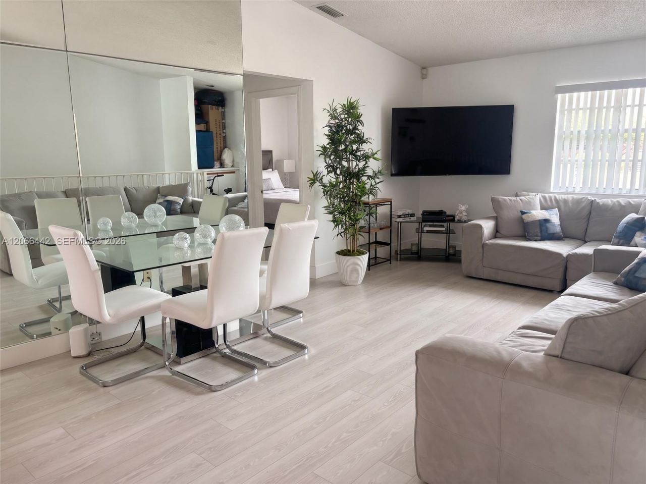 6910 NW 173rd Dr, Unit 1008, Hialeah, FL 33015 Photo