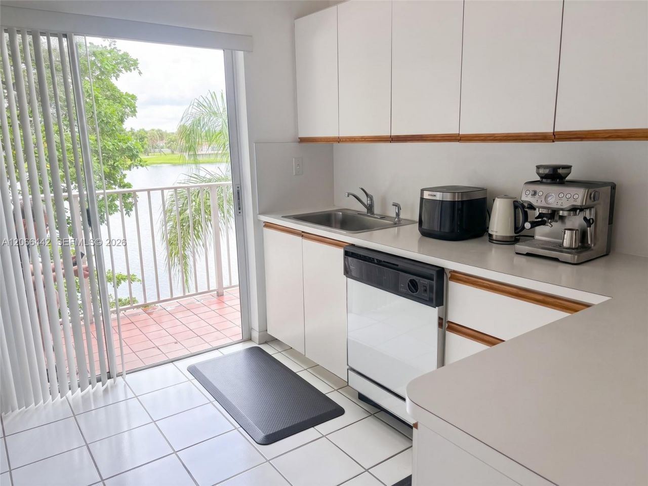 6910 NW 173rd Dr, Unit 1008, Hialeah, FL 33015 Photo