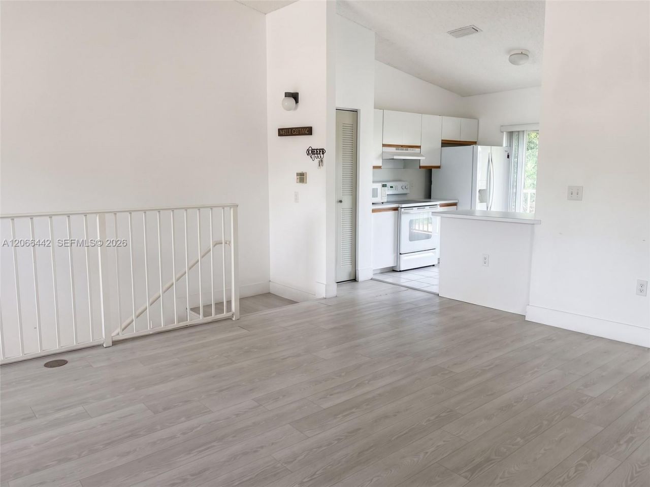 6910 NW 173rd Dr, Unit 1008, Hialeah, FL 33015 Photo