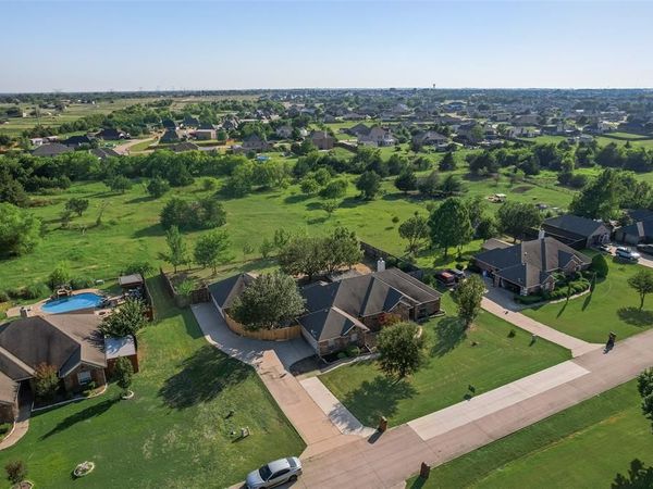 116 Dustin Drive, Fate, TX 75189