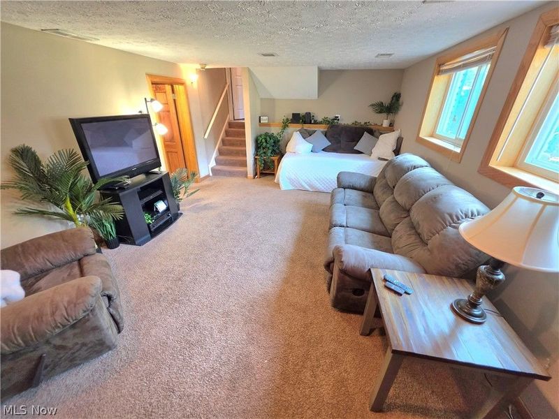 7095 Hoover Drive, Mentor, OH 44060 Photo 24