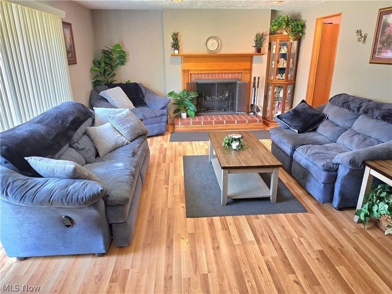 7095 Hoover Drive, Mentor, OH 44060 Photo 4