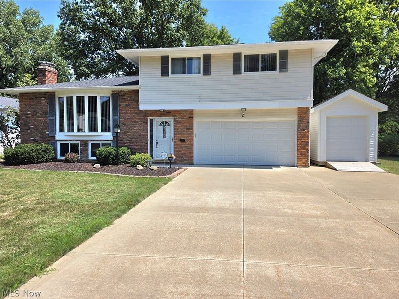 7095 Hoover Drive, Mentor, OH 44060 Photo 8