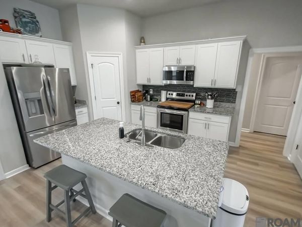 11583 Regal St, Denham Springs, LA 70726