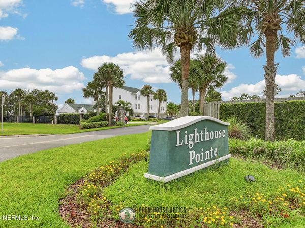 3331 LIGHTHOUSE POINT Lane, Jacksonville, FL 32250