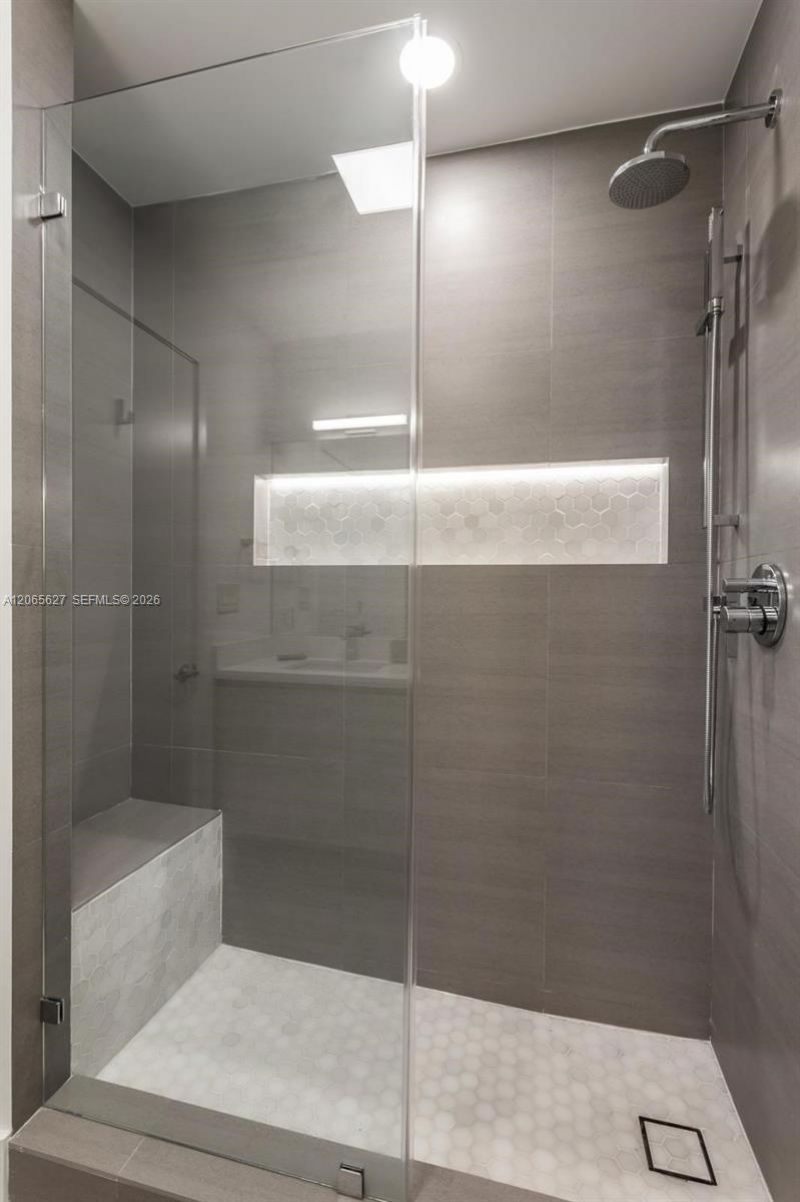 3470 E Coast Ave , Unit H2409, Miami, FL 33137 Photo