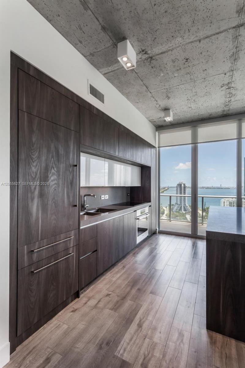 3470 E Coast Ave , Unit H2409, Miami, FL 33137 Photo