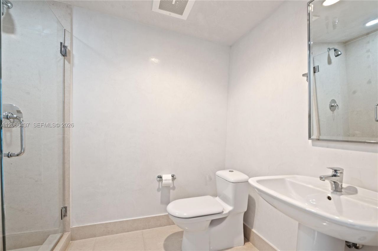 6899 Collins Ave, Unit 702, Miami Beach, FL 33141 Photo