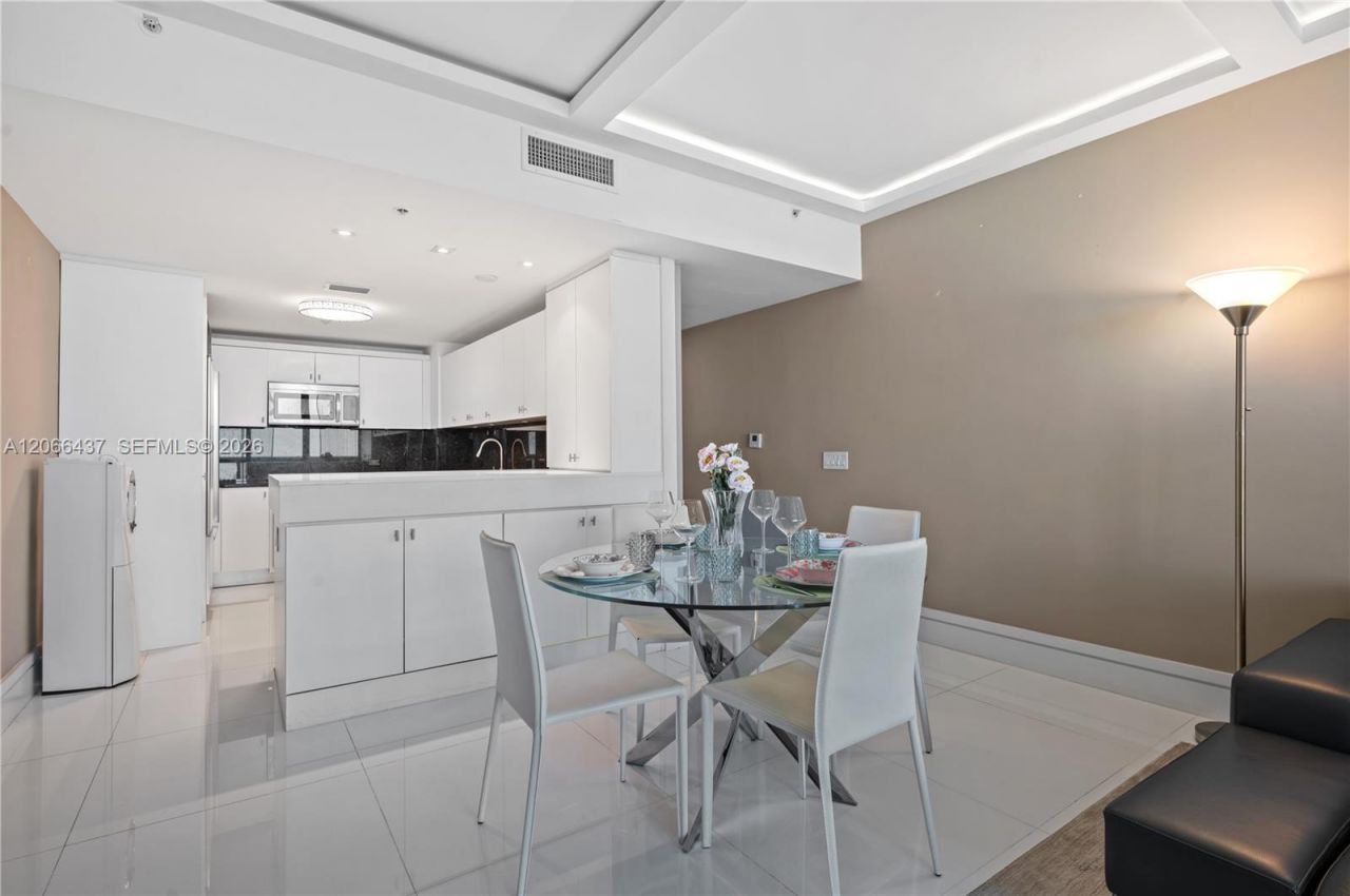 6899 Collins Ave, Unit 702, Miami Beach, FL 33141 Photo