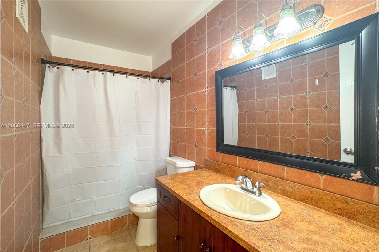 13898 SW 90th Ave , Unit 204-EE, Miami, FL 33176 Photo