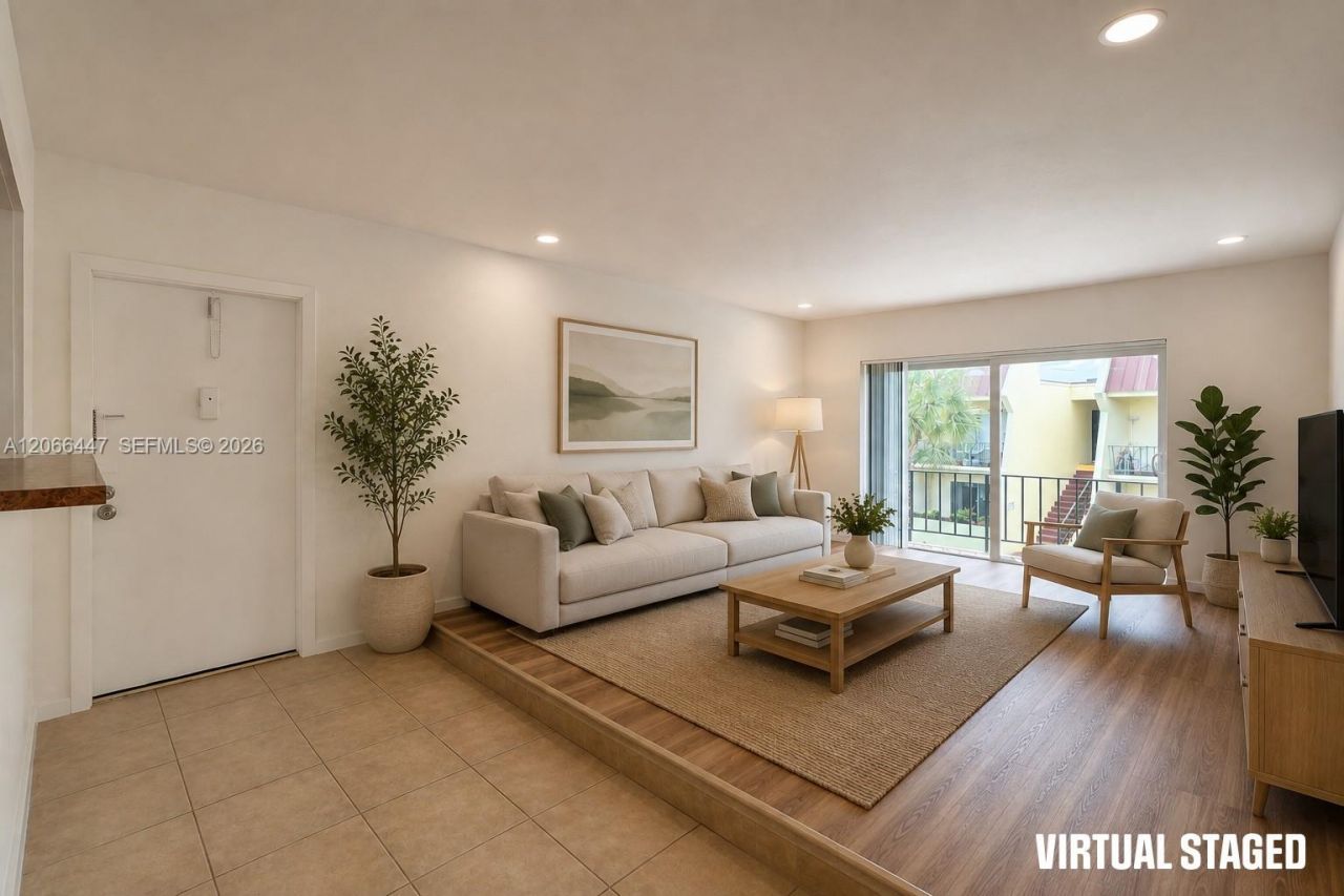 13898 SW 90th Ave , Unit 204-EE, Miami, FL 33176 Photo