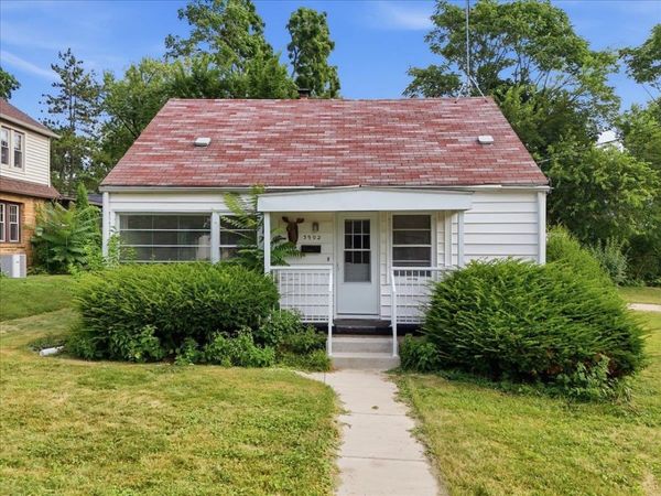 3902 Winnemac Avenue, Madison, WI 53711