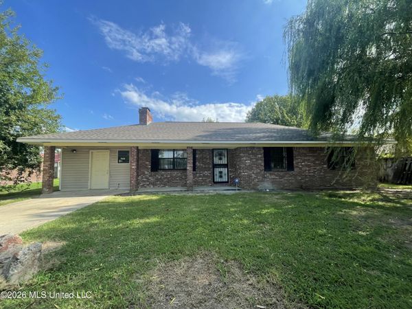 1826 Newson Street, Clarksdale, MS 38614