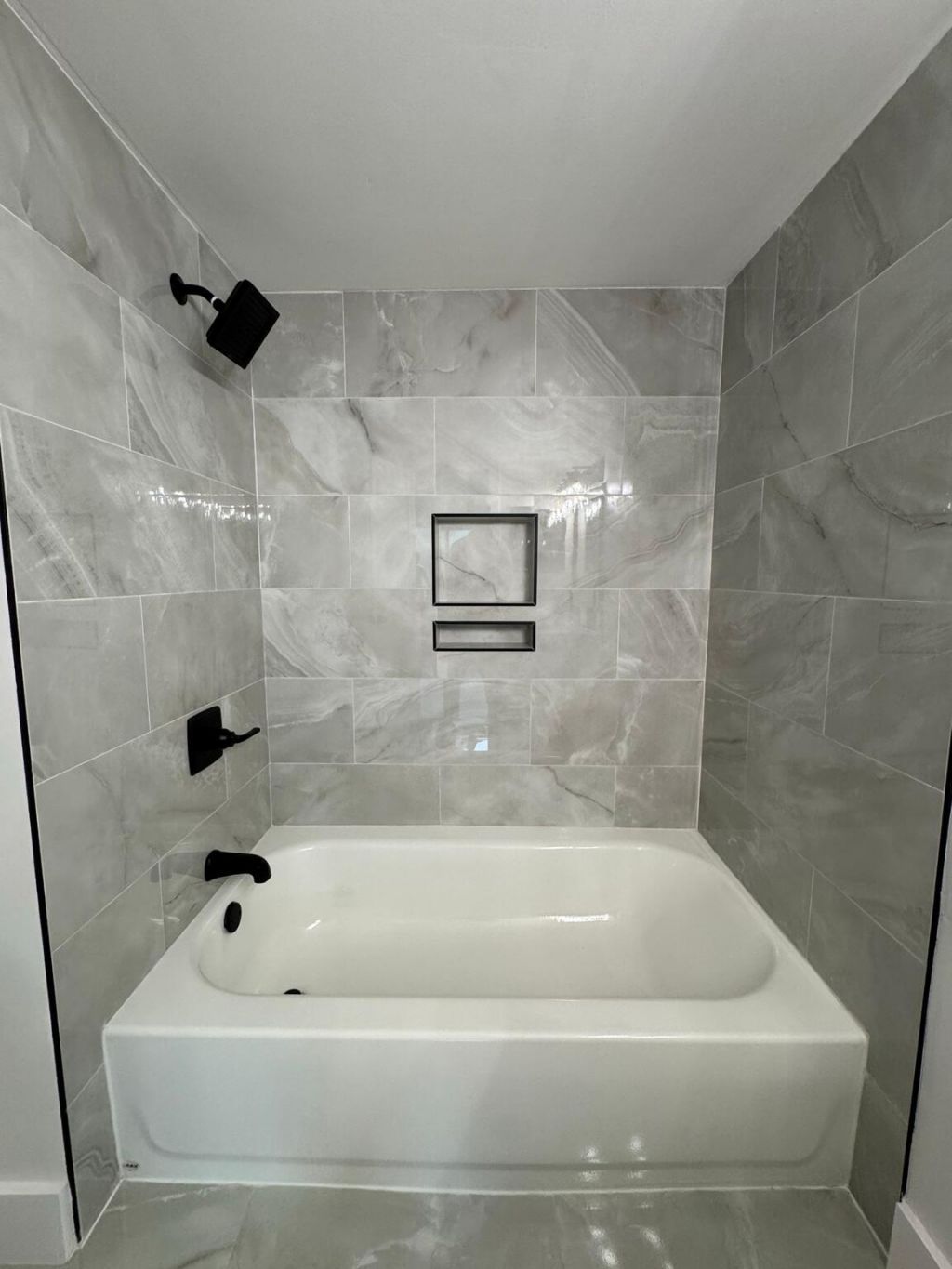 10229 NW 9th St Circle, Unit 103, Miami, FL 33172 Photo