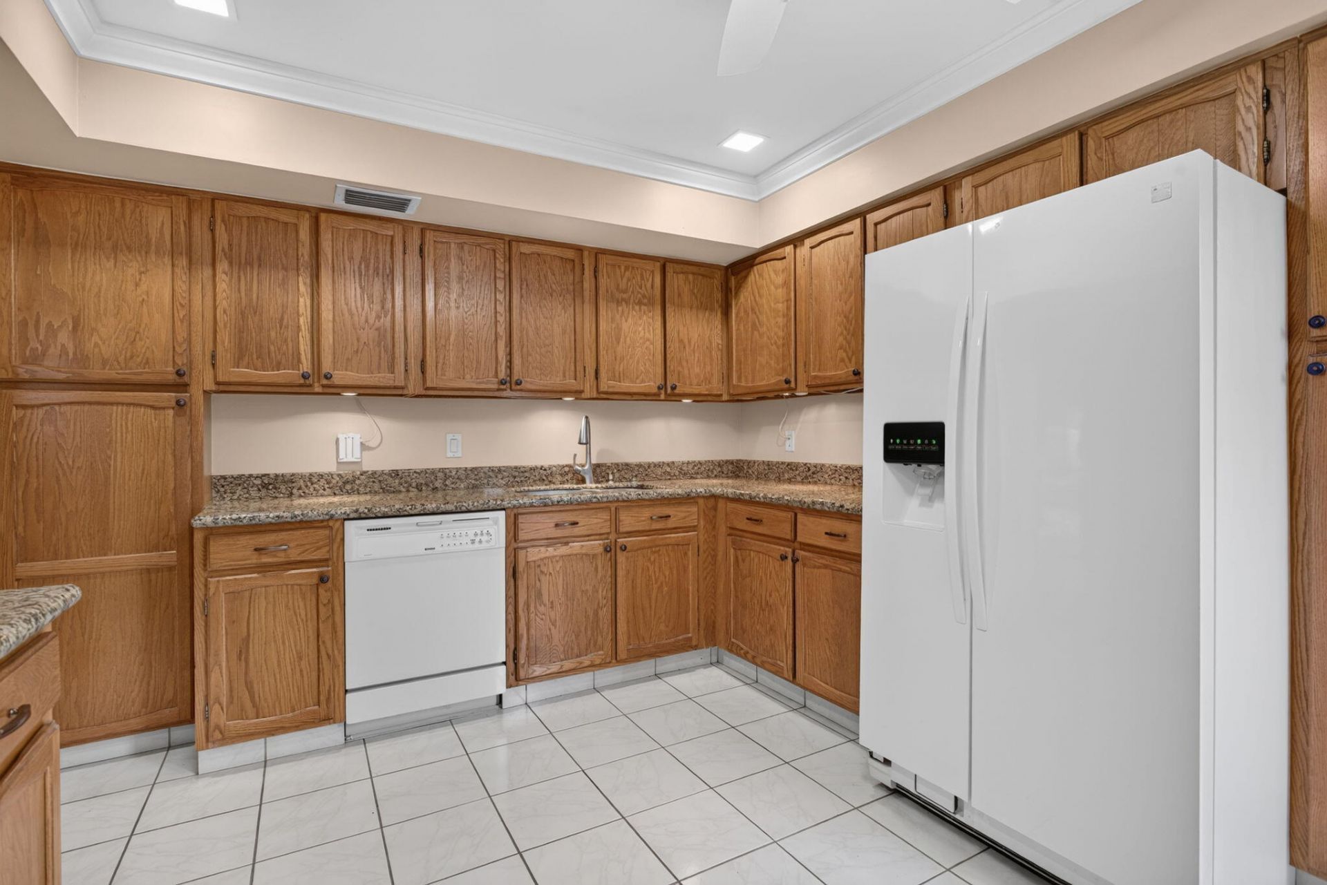 6421 Pumpkin Seed Circle, Unit 217, Boca Raton, FL 33433 Photo