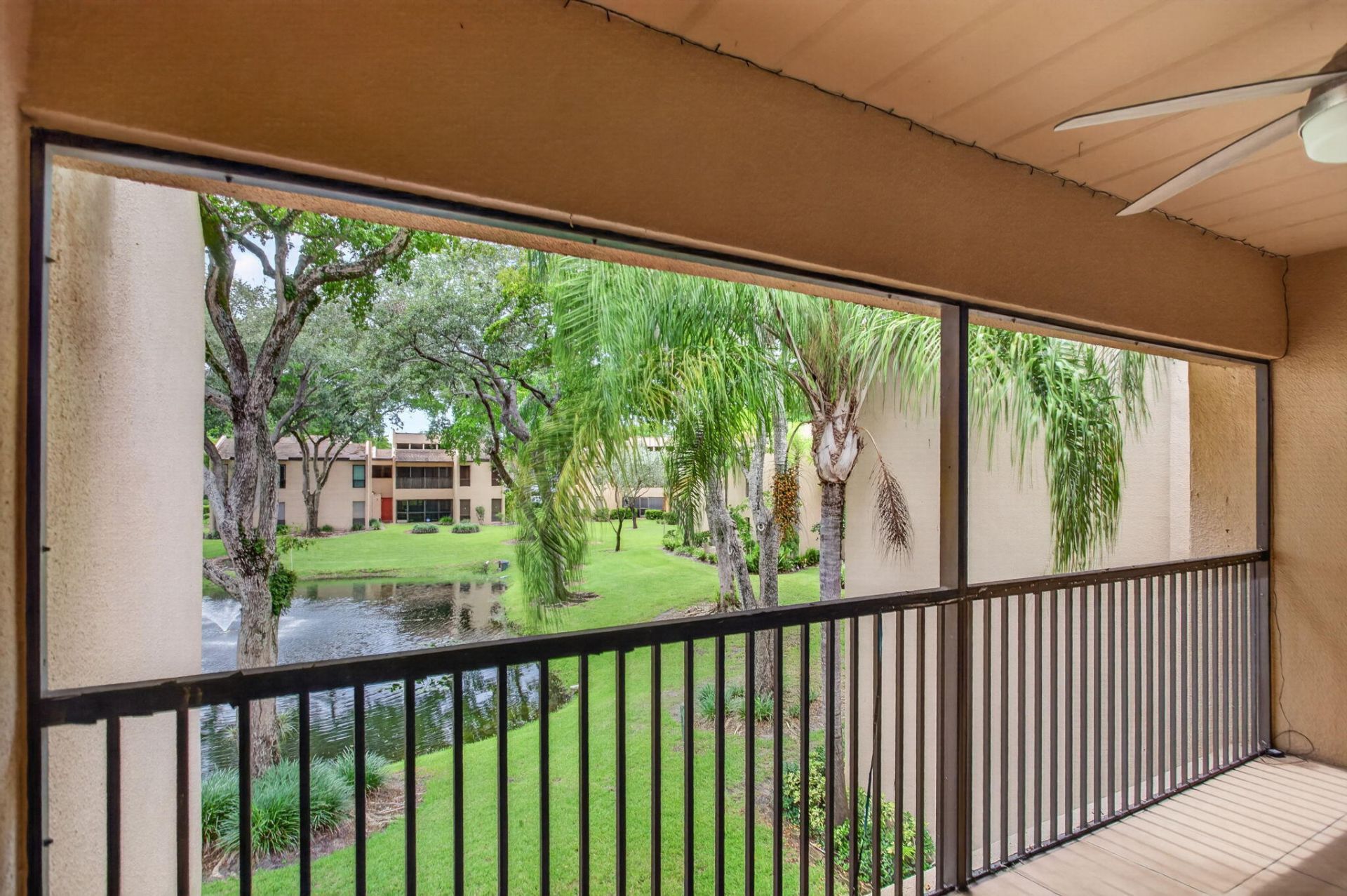 6421 Pumpkin Seed Circle, Unit 217, Boca Raton, FL 33433 Photo