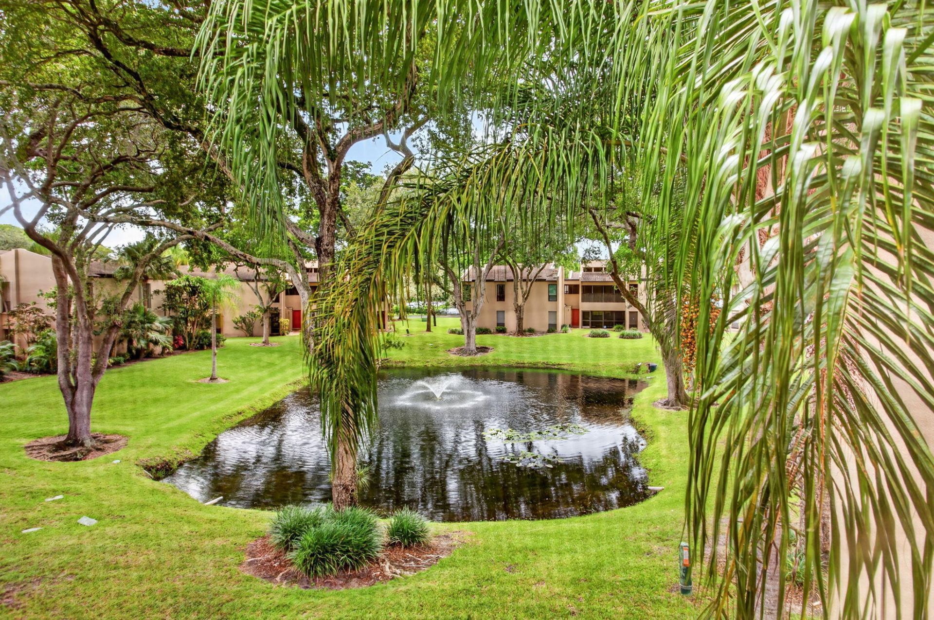 6421 Pumpkin Seed Circle, Unit 217, Boca Raton, FL 33433 Photo