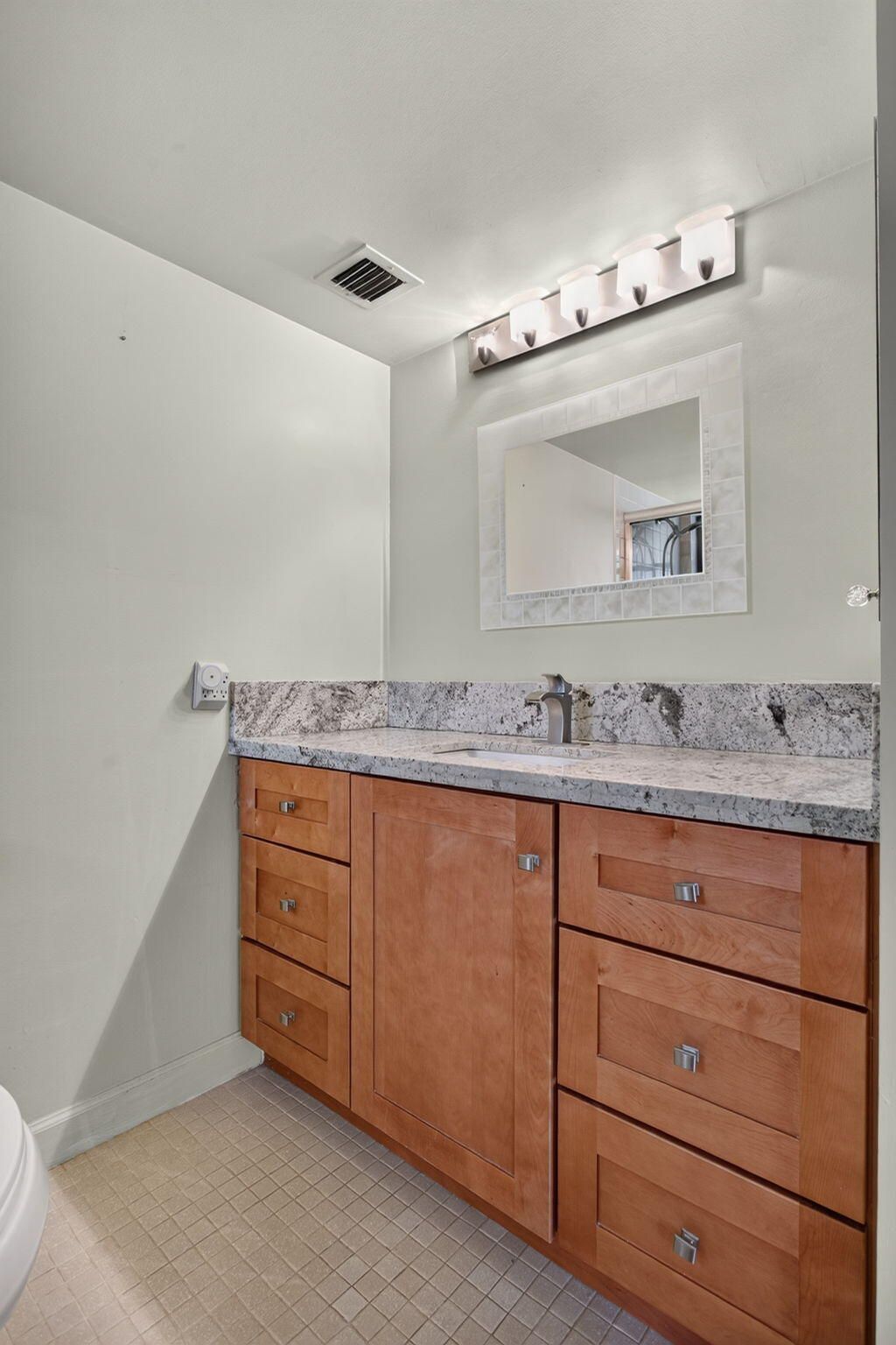 6421 Pumpkin Seed Circle, Unit 217, Boca Raton, FL 33433 Photo